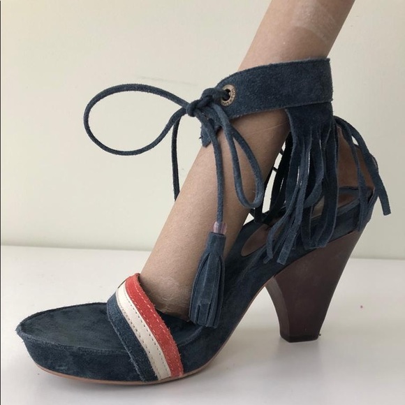 Tommy Hilfiger Heels - Picture 2 of 4